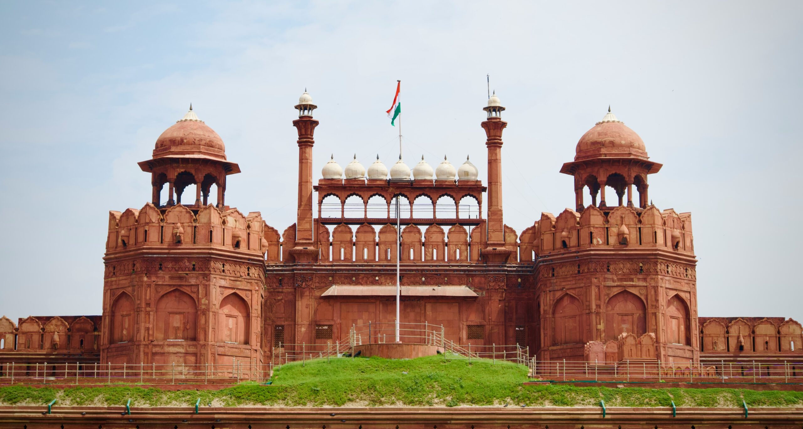 Corporate Car Rental Services in Delhi